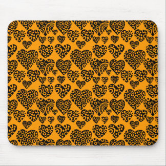 Herz-Muster - Schwarz auf Orange Mousepad