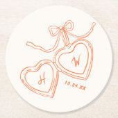 Herz Pendant Fun Wedding Monogram Runder Pappuntersetzer (Vorderseite)