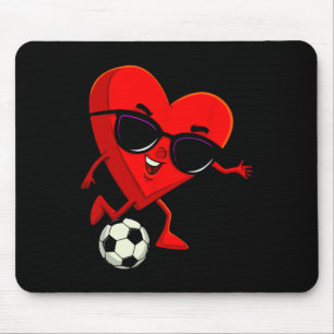 Herz spielt Fußball Süße Valentinstag Sportarten I Mousepad