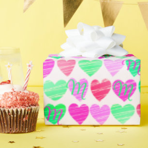 Herz und benutzerdefiniertes Monogramm für Ihren e Geschenkpapier
