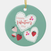 Herz und Erdbeeren Happy Valentines Day Keramik Ornament (Vorne)
