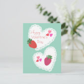 Herz und Erdbeeren Happy Valentines Day Postkarte (Stehend Vorderseite)