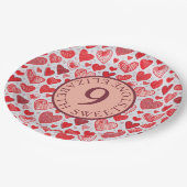 Herz und Liebe Pappteller (Schrägansicht)