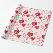 Herz und Pfeil der roten Liebe Geschenkpapier (Ungerollt)