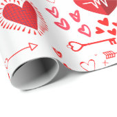 Herz und Pfeil der roten Liebe Geschenkpapier (Rolleneckpunkt)