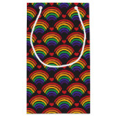 Herz- und Regenbogenmuster Kleine Geschenktüte (Rückseite)