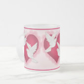 Herz und Tauben - rosa Mattglastasse (Vorderseite Links)