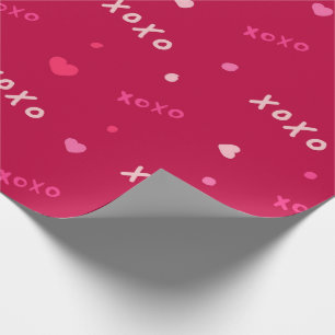 Herz und Xoxo-Symbol für Umarmungen und Küsse Geschenkpapier