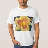 Herz von Blume - T - Shirt (Vorderseite)