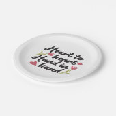 Herz zu Herz, Hand zu Hand - Romantisches Zitat Pappteller (Schrägansicht)