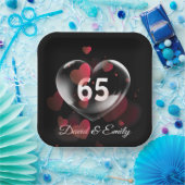 Herzblase zum 65. Jubiläum mit roten Herzen Pappteller (Party)