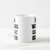 Herzchirurg bei harter Arbeit Kaffeetasse (Mittel)