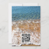 Herzen im Sand Sommerstrand QR-Code-Hochzeit Einladung (Rückseite)