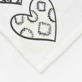 Herzen in Schwarz-Weiß Fleecedecke (Ecke)