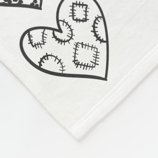 Herzen in Schwarz-Weiß Fleecedecke (Ecke)