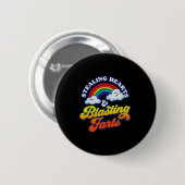 Herzen stehlen & Furz-Knaller Lustiger Regenbogen Button (Vorne & Hinten)