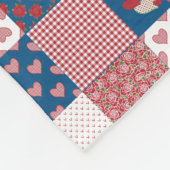 Herzen und Rosen Faux-Patchwork-Fleece-Decke Fleecedecke (Ecke)