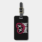 Herzfigur mit toten Augen und Lächeln gesprüht Gepäckanhänger (Vorderseite vertikal)