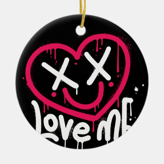 Herzfigur mit toten Augen und Lächeln gesprüht Keramik Ornament (Vorne)