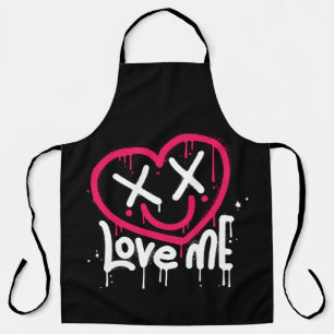 Herzfigur mit toten Augen und Lächeln gesprüht Schürze