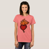 Herzflamme Tattoo Design T-Shirt (Vorne ganz)
