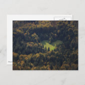 Herzform in einem Wald in Slowenien Postkarte (Vorne/Hinten)