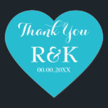 Herzförmige Hochzeitsstipps bevorzugen Umschlag Au Herz-Aufkleber<br><div class="desc">Stilvolle herzenförmige Gastgeschenk Hochzeit danke Ihnen Aufkleber. Aqua / Türkis Blau und Weiß oder benutzerdefinierte Hintergrundfarbe. Elegante Skripttypografie. Verwenden Sie als romantische Umschlag Aufkleber / Dichtungen oder als schicke mit Monogramm Gastgeschenk Hochzeit Label für Dankeschön an Gäste. Niedliche Liebe Symbolform mit stylischem Text. Auch für andere Anlässe, wie z.B. für...</div>