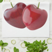 Herzförmige Kirschen Handtuch (Gefaltet)