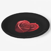 Herzförmige Rote Rose- Pappteller (Schrägansicht)