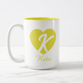 Herzförmige Tasse mit individuellem Monogramm und