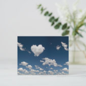 Herzförmige Wolke Postkarte (Stehend Vorderseite)