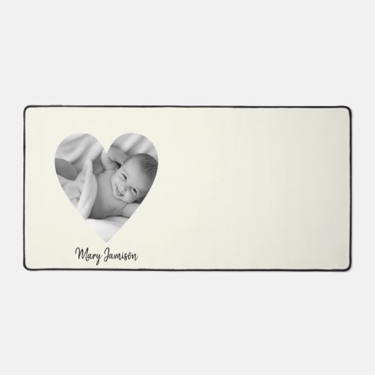 Herzgeformter Rahmen für das Upload-Foto Schreibtischunterlage (Vorderseite)