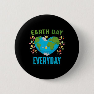 Herzgestalteter Earth Day Alltägliche Bienen Welt- Button
