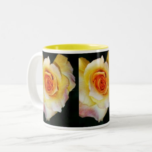 Herzgestalteter Rose-Cup Zweifarbige Tasse (Vorderseite Links)