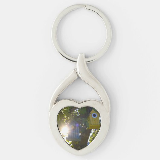 Herzgestalteter Schlüsselring mit Vogelhäusern im  Schlüsselanhänger (Vorderseite)