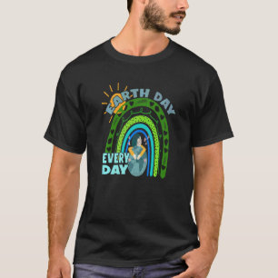 Herzgestalteter Tag der Erde 2022 Alltägliche Bien T-Shirt