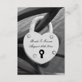 Herzklappenschloss-Foto mit senkrechten Schlüssell Begleitkarte