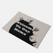 Herzlich willkommen auf unserer Zuhause Torn Paper Fußmatte (Schrägansicht)