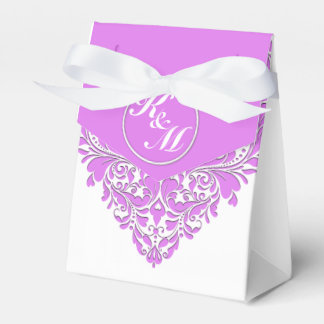 Herzlich Willkommen bei HeartyParty - Rosa und Wei Geschenkschachtel