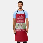 Herzlich willkommen bei unserem Küchenhund & Foto Schürze (Getragen)