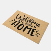 Herzlich willkommen bei unserer Zuhause Zitat-Typo Fußmatte (Schrägansicht)