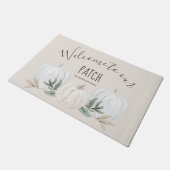 Herzlich willkommen in unserem Patchfall Pumpkins Fußmatte (Schrägansicht)