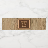 Herzlich willkommen in unserem Zuhause Rustic Wood Wasserflaschenetikett (Einzelnes Label)