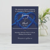 Herzliche Liebe Knot Navy Blue Wedding Einladung (Stehend Vorderseite)