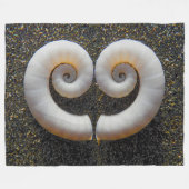 HERZLICHE MUSCHELN FLEECEDECKE (Vorderseite (Horizontal))