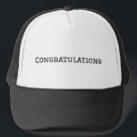Herzlichen Glückwunsch Custom Black Color Text Cap Truckerkappe<br><div class="desc">Stilvolle Schwarz-Farbe Text Herzlichen Glückwunsch Wort oder Text oder Name Graduate Schriftart mit Weiß und Schwarz Hat Sport Hats oder Caps,  Sport Lover kann wählen Sie das Produkt wie dieses.</div>