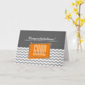 Herzlichen Glückwunsch Grad. Graues Zickzack Muste Karte (Gelbe Blume)