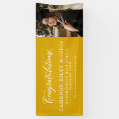 Herzlichen Glückwunsch Graduierung einfachen gelbe Banner (Vertikal)