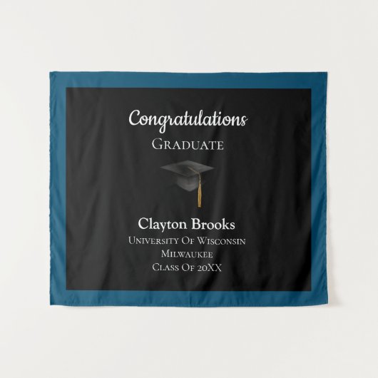 Herzlichen Glückwunsch zum Abschluss mit Cap Wandteppich (Vorderseite (Horizontal))