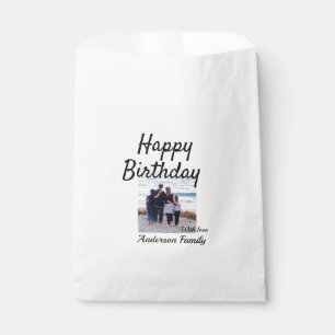 Herzlichen Glückwunsch zum Geburtstag Foto Familie Geschenktütchen